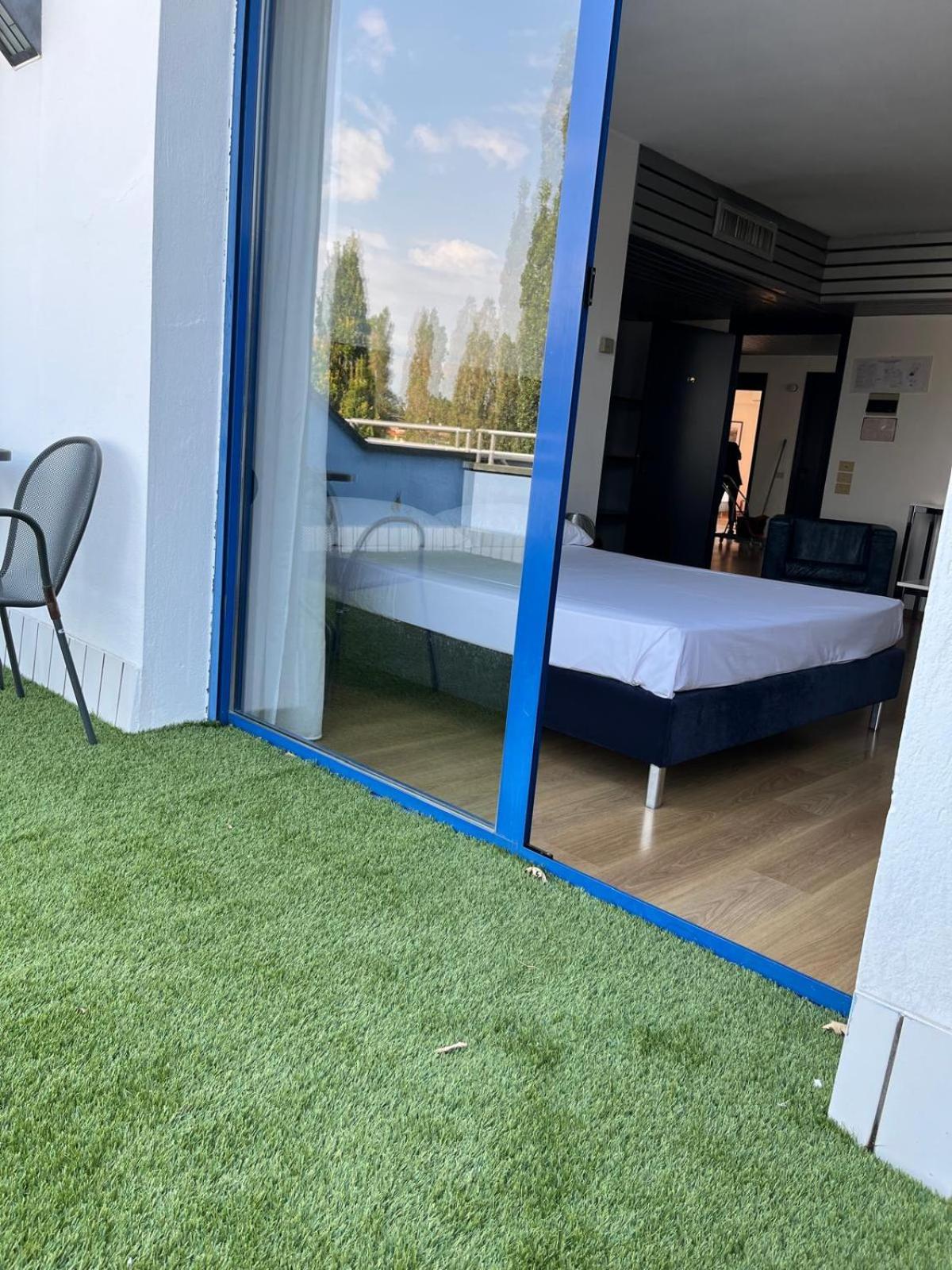 Park Hotel Residence Crema Bagian luar foto