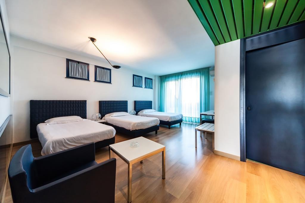 Park Hotel Residence Crema Bagian luar foto