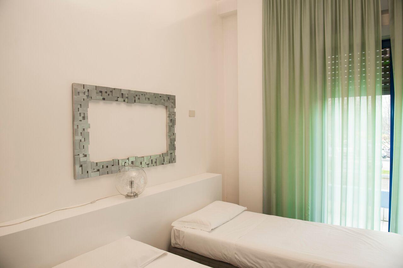 Park Hotel Residence Crema Bagian luar foto