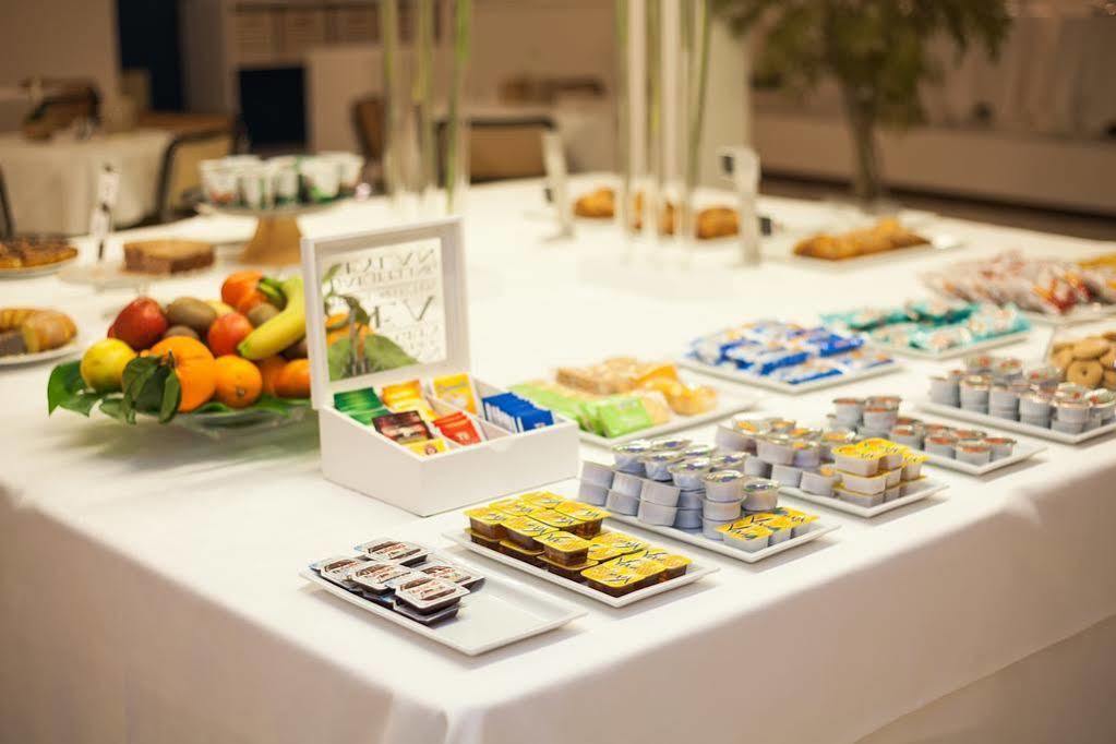 Park Hotel Residence Crema Bagian luar foto
